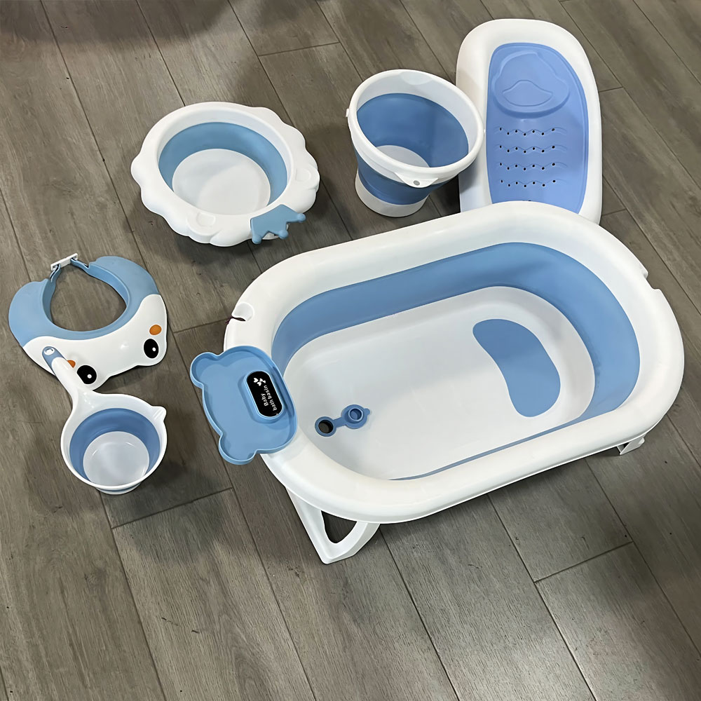 Temperature-sensing foldable bathtub